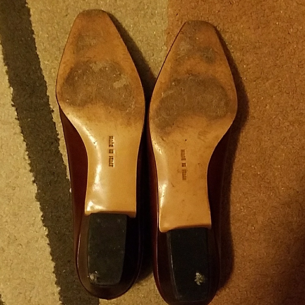 Shoes - Picture 2 of 3